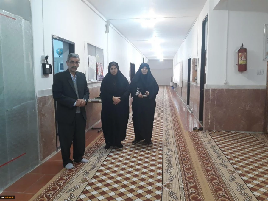 سرپرست پردیس علامه طباطبایی ارومیه  به همراه معاون توسعه منابع از خوابگاه دانشجویی این پردیس از خوابگاه بازدید کردند 3