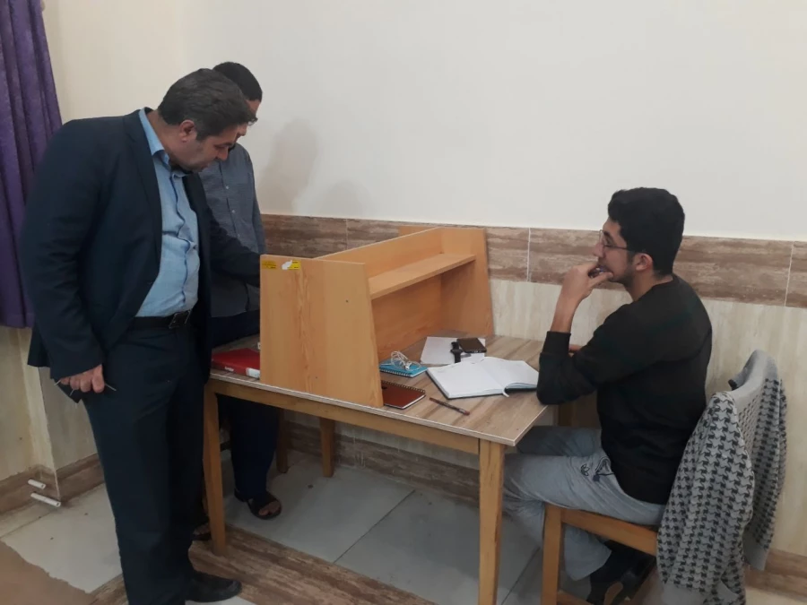 در سرای دانشجویی پردیس شهید رجایی ارومیه

گفتگوی صمیمی دکتر محمودلو سرپرست امور پردیس های آذربایجان غربی  با دانشجو معلمان 5