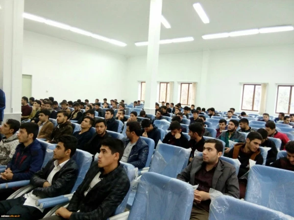 در مرکز امام خمینی (ره) سلماس

برگزاری اولین جلسه دوره ی نظام توحیدی در حکومت به مناسبت بزرگداشت 13 آبان 2