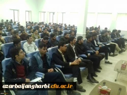 در مرکز امام خمینی (ره) سلماس

برگزاری اولین جلسه دوره ی نظام توحیدی در حکومت به مناسبت بزرگداشت 13 آبان 4