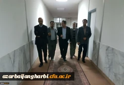 در سرای دانشجویی مرکز امام خمینی(ره) سلماس

گفتگوی صمیمی دکتر محمودلو سرپرست امور پردیس های آذربایجان غربی با دانشجو معلمان
 5