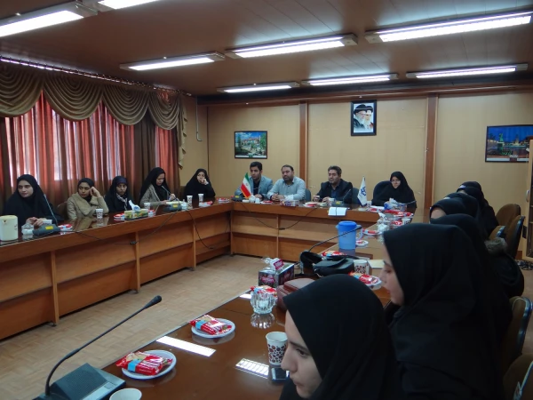 شرکت کارکنان و دانشجویان در پژآهنگ سیزدهم