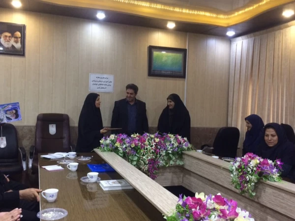 مراسم تکریم و معارفه معاون آموزشی، فرهنگی  وپژوهشی  پردیس علامه طباطبایی خواهران  آذربایجان غربی برگزار شد 3