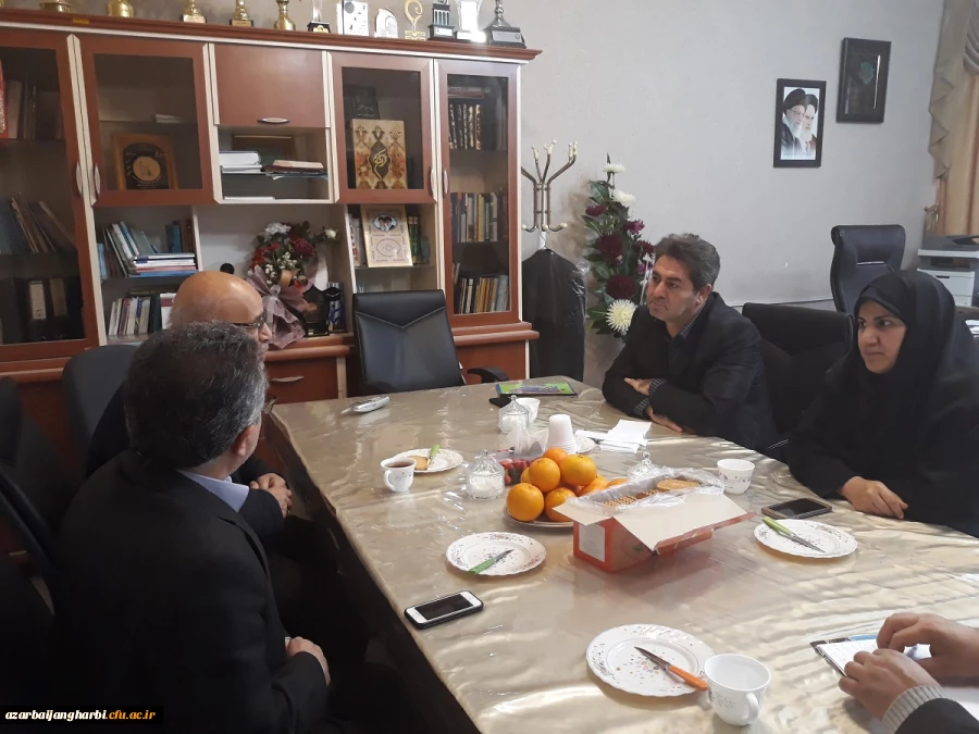 جلسه مسئولین دانشگاه فرهنگیان آذربایجان غربی  با مدیر عامل مجمع خیرین مدرسه ساز برگزار شد 2