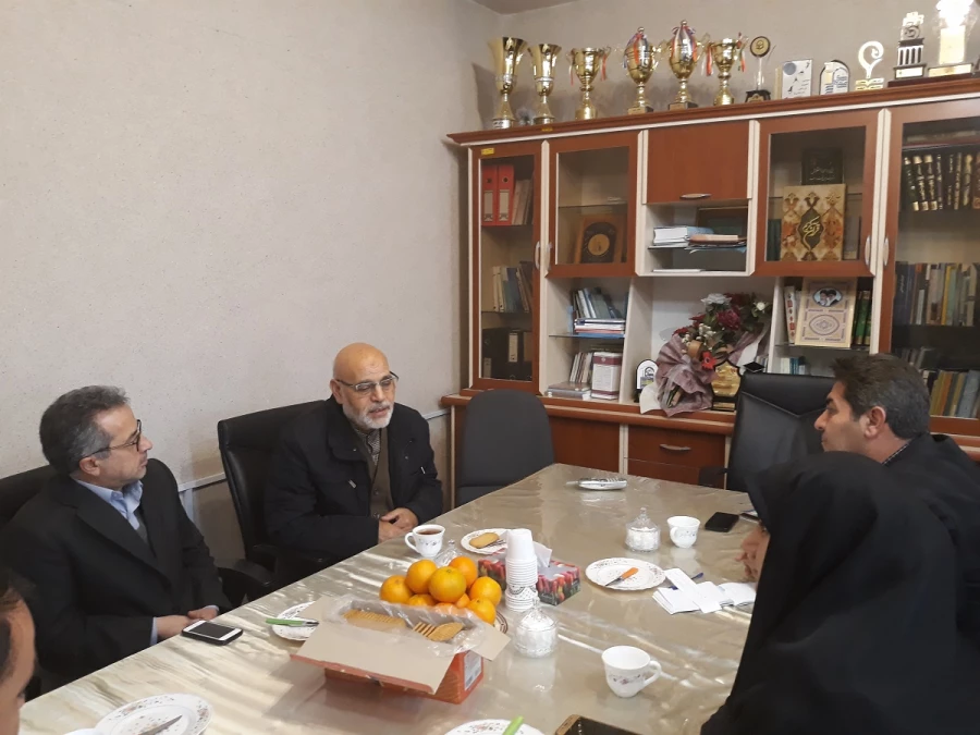 جلسه مسئولین دانشگاه فرهنگیان آذربایجان غربی  با مدیر عامل مجمع خیرین مدرسه ساز برگزار شد