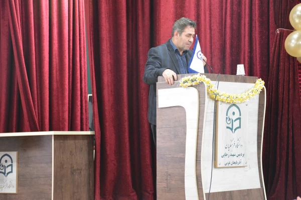 مراسم بزرگداشت روز دانشجو باحضور مسئولین استانی، مدیران، اساتید و  دانشجویان  پردیس های پسرانه و دخترانه در پردیس شهید رجایی ارومیه برگزار شد 2