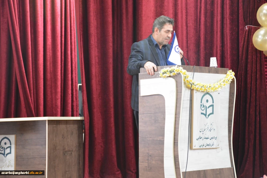 مراسم بزرگداشت روز دانشجو باحضور مسئولین استانی، مدیران، اساتید و  دانشجویان  پردیس های پسرانه و دخترانه در پردیس شهید رجایی ارومیه برگزار شد 2