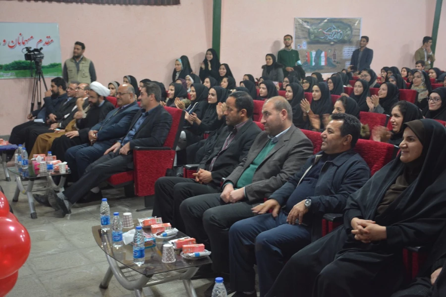 مراسم بزرگداشت روز دانشجو باحضور مسئولین استانی، مدیران، اساتید و  دانشجویان  پردیس های پسرانه و دخترانه در پردیس شهید رجایی ارومیه برگزار شد 9