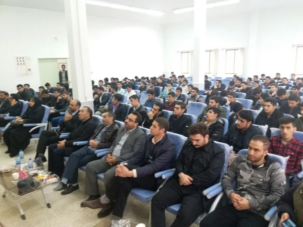 مراسم روز دانشجو در مرکز امام خمینی (ره) دانشگاه فرهنگیان سلماس برگزار شد 3