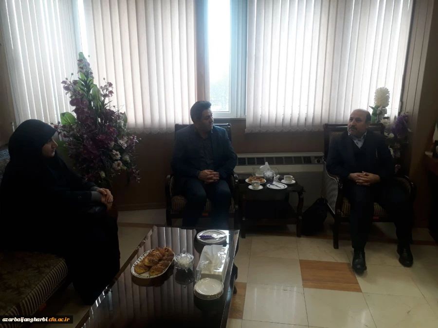 مدیریت امور پردیس های استان آذربایجان غربی و سرپرست پردیس خواهران با معاون سیاسی و امنیتی استانداری استان دیدار و گفتگو کردند