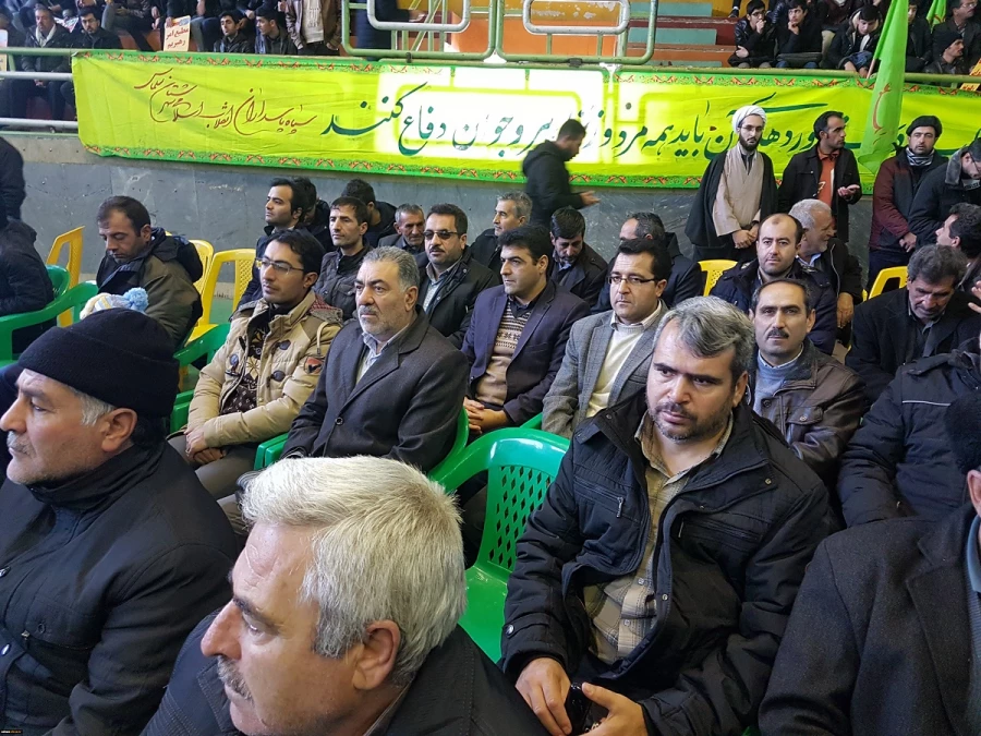 حضور اساتید و کارکنان مرکز امام خمینی(ره) سلماس در مراسم گرامیداشت نهم دی ماه