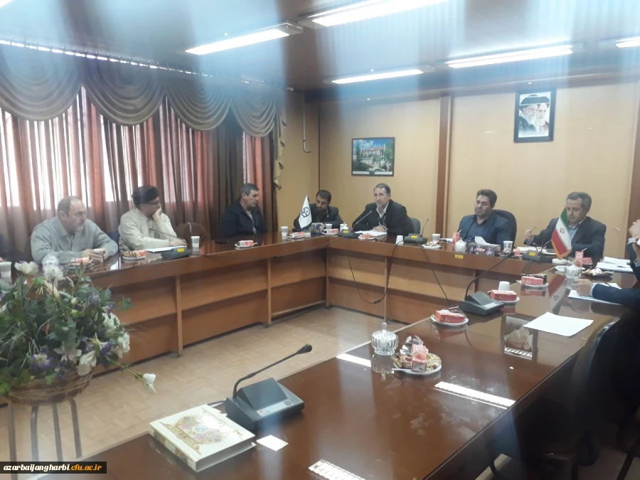 شورای آموزشی با حضور معاونین و اعضای هیئت علمی پردیس شهید رجایی ارومیه برگزار گردید 2