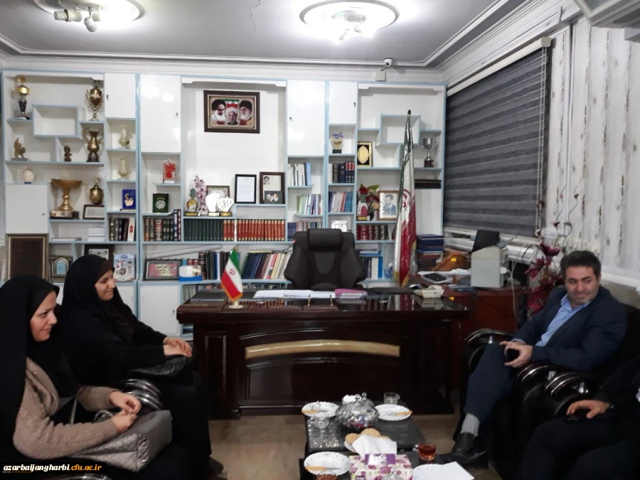 دیدار دکتر محمودلو سرپرست امور پردیس های استان آذربایجان غربی و دکتر پایز سرپرست پردیس علامه طباطبایی ارومیه با 

فرماندار محترم و نماینده محترم مردم شریف نقده در مجلس شورای اسلامی 2