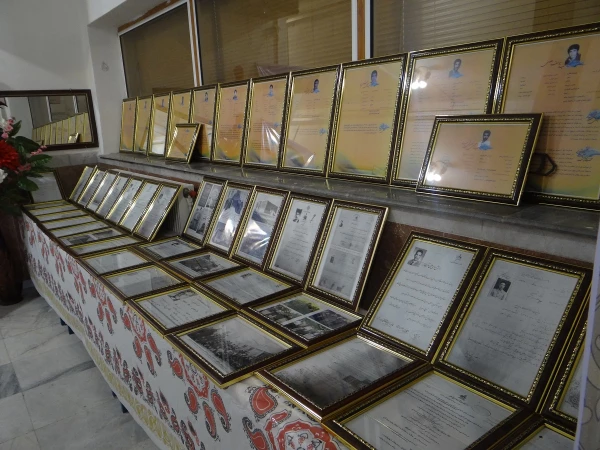 باحضور مسئولین و مدیران ارشد، پیشکسوتان و  روسای سابق مراکز تربیت معلم و دانشگاه فرهنگیان  استان

مراسم نکوداشت یکصد سال تلاش و پویایی تربیت معلم در دانشگاه فرهنگیان استان آذربایجان غربی برگزار شد 2