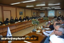 با حضور اساتید و کارکنان پردیس های دانشگاه فرهنگیان استان

مراسم گرامیداشت چهلمین بهار انقلاب شکوهمند اسلامی برگزار شد 4