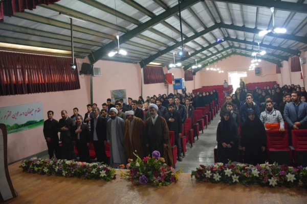 به همت حوزه بسیج دانشجویی

دوره خط امام بسیج دانشجویی دانشگاه فرهنگیان آذربایجان غربی برگزار شد
 4