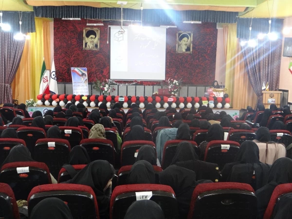 با حضور دکتر محمودلو سرپرست امور پردیس های استان و دکتر پایز سرپرست پردیس علامه طباطبایی ارومیه

برگزاری مراسم ولادت حضرت فاطمه الزهراء (س) و روز گرامیداشت مقام زن در پردیس علامه طباطبایی  3