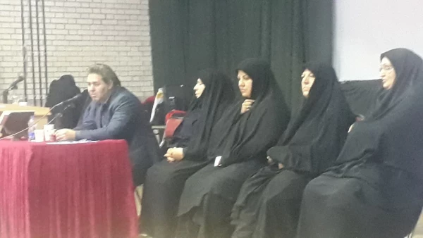 جلسه پرسش وپاسخ مدیریت امور پردیس های استان و سرپرست پردیس علامه طباطبایی آذربایجان غربی با دانشجو معلمان مرکز شهید مطهری خوی برگزارشد. 2