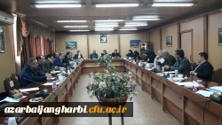 دکتر دلقندی مشاور اجرایی دانشگاه در نشست صمیمی با اساتید و کارکنان آذربایجان غربی:
 باید سیره و منش شهدای گرانقدر سرمشق ما قرار گیرند و ما باید با زدودن پلیدی ها از دل، راه به محضر حق تعالی باز کنیم.
 2