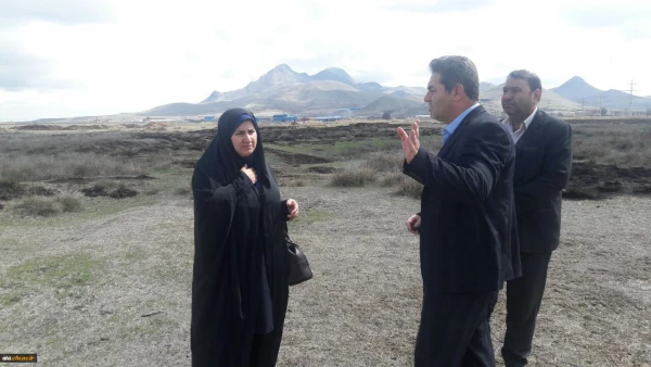 در جهت اجرای مصوبات اولین جلسه هیات امنای دانشگاه فرهنگیان آذربایجان غربی

بازدید دکتر محمودلو سرپرست امور پردیس های استان و دکتر پایز سرپرست پردیس علامه طباطبایی ارومیه از چند مکان جهت اجرای طرح صد، سی و یک