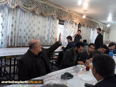 در دیدار با مدیریت و  دانشجویان پردیس شهید رجایی ارومیه

حاج نادر قاضی پور نماینده محترم ارومیه : همه ما مصمم به حمایتهای همه جانبه از دانشگاه فرهنگیان هستیم .