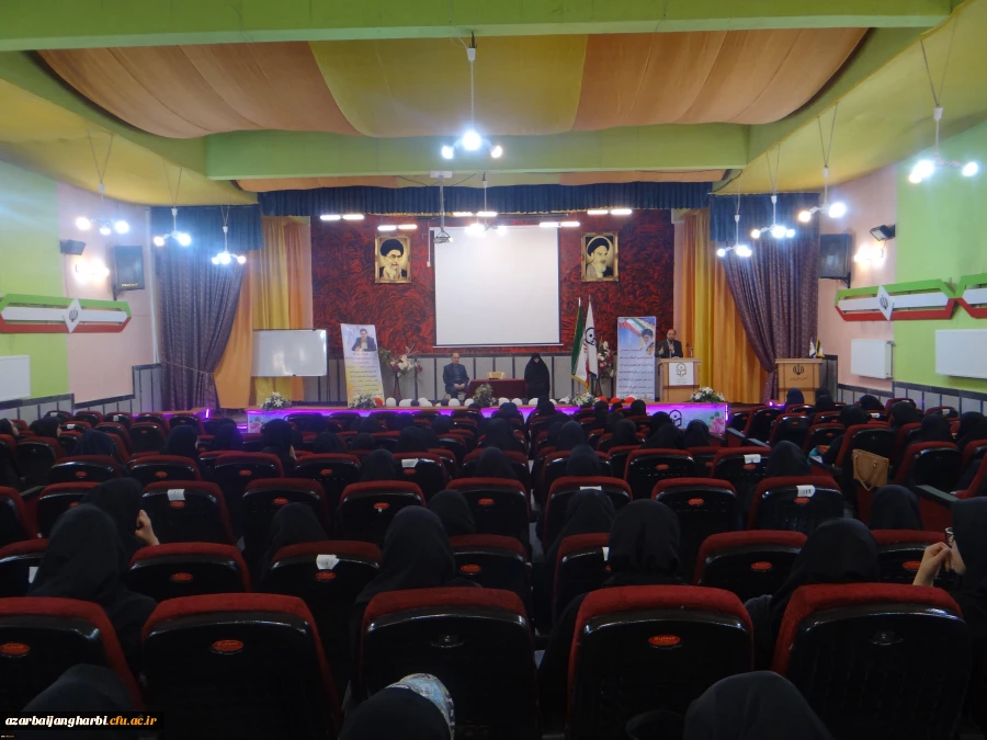 در پردیس علامه طباطبایی ارومیه

نشست صمیمی مسئولین هسته ی گزینش استان آذربایجان غربی با دانشجو معلمان  2