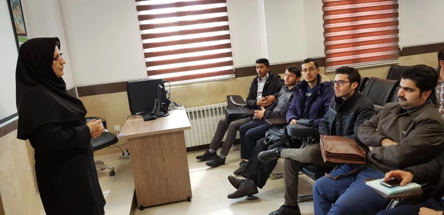 بمناسبت گرامیداشت هفته سلامت

جمعی ازدانشجو معلمان پردیس شهید رجایی با حضور در پایگاه سلامت البرز ارومیه از بخشهای مختلف آن بازدید نمودند
 3