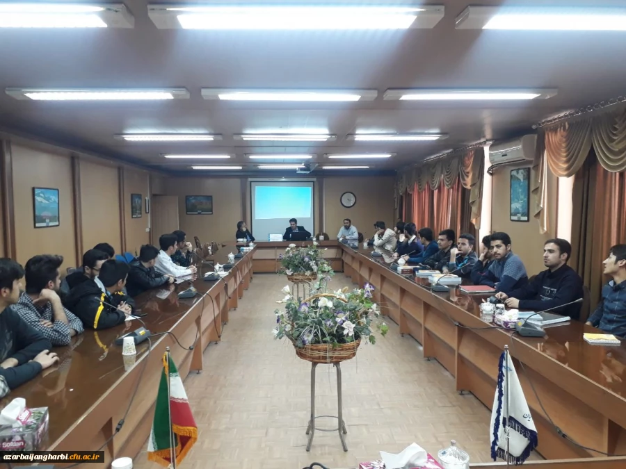 بمناسبت گرامیداشت دهه ی سرآمدی آموزش و به همت گروه علوم پایه

کارگاه آموزشی آشنایی با سلولهای خورشیدی در پردیس شهید رجایی ارومیه برگزار شد