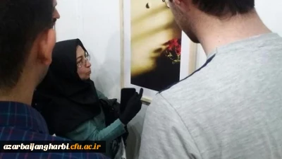 بمناسبت گرامیداشت دهه ی سرآمدی آموزش و به همت گروه هنر

بازدید جمعی از دانشجویان پردیس شهید رجایی از گالری هنری