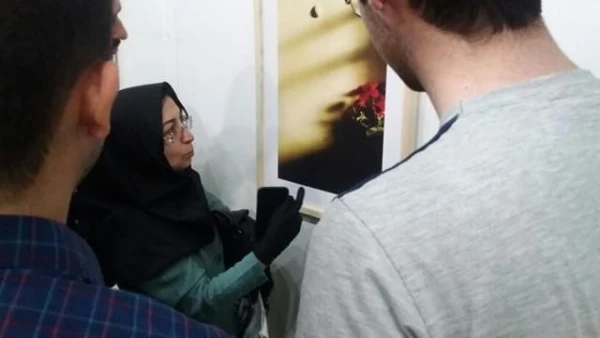 بمناسبت گرامیداشت دهه ی سرآمدی آموزش و به همت گروه هنر

بازدید جمعی از دانشجویان پردیس شهید رجایی از گالری هنری