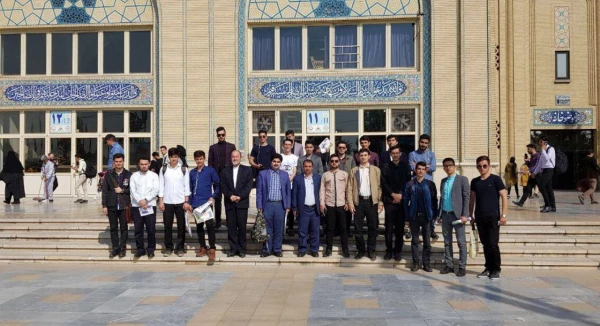 برگزاری اردوی فرهنگی ، زیارتی قم ، جمکران و نمایشگاه بین المللی کتاب تهران