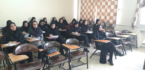 اتمام جلسات بخش حضوری کارگاه «آموزش مقاله نویسی » در مرکز شهید مطهری خوی 2