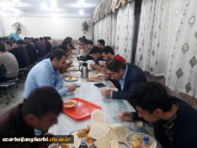 حضور دکتر محمودلو سرپرست امور پردیس های دانشگاه فرهنگیان استان آذربایجان غربی در جمع دانشجویان پردیس شهید رجایی آذربایجان غربی