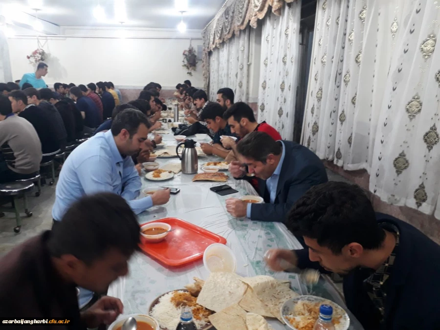 حضور دکتر محمودلو سرپرست امور پردیس های دانشگاه فرهنگیان استان آذربایجان غربی در جمع دانشجویان پردیس شهید رجایی ارومیه 3