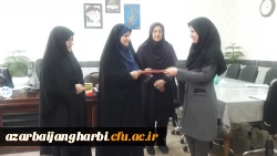 به مناسبت گرامیداشت روز ارتباطات و روابط عمومی 

از رابطین روابط عمومی پردیس های شهید رجایی ارومیه و علامه طباطبایی خواهران با اهدای لوح تجلیل به عمل آمد