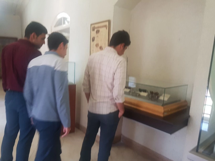 همزمان با 28 اردیبهشت روز ملی موزه

گروهی از دانشجویان پردیس شهید رجایی آذربایجان غربی از موزه مردم شناسی بازدید کردند 6