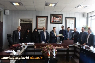 تجلیل از دانشجو معلم پردیس شهید رجایی آذربایجان غربی توسط آقای دکتر خنیفر ریاست محترم دانشگاه فرهنگیان
