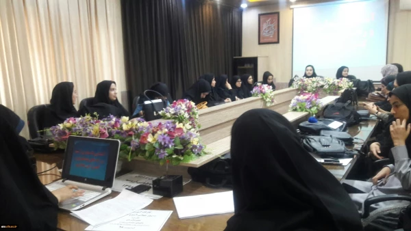 به مناسبت روز جهانی آسم و آلرژی

برگزاری کارگاه آموزشی آشنایی با بیماری آسم و آلرژی با سخنرانی دکتر پایز سرپرست پردیس علامه طباطبایی آذربایجان غربی