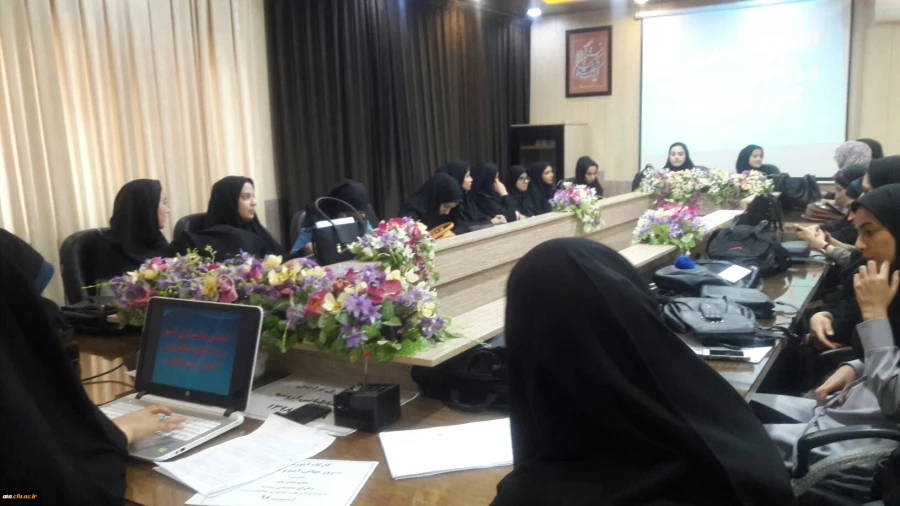 به مناسبت روز جهانی آسم و آلرژی

برگزاری کارگاه آموزشی آشنایی با بیماری آسم و آلرژی با سخنرانی دکتر پایز سرپرست پردیس علامه طباطبایی آذربایجان غربی