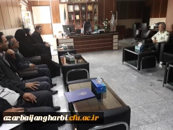 در راستای همکاریهای بین سازمانی و با حضور سرپرست دانشگاه فرهنگیان و فرمانده انتظامی استان آذربایجان غربی :

تفاهمنامه همکاریهای دوجانبه دانشگاه فرهنگیان استان آذربایجان غربی و فرماندهی انتظامی استان آذربایجان غربی مبادله گردید. 2