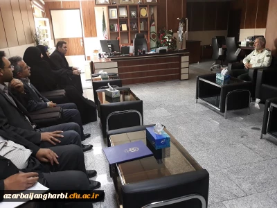 در راستای همکاریهای بین سازمانی و با حضور سرپرست دانشگاه فرهنگیان و فرمانده انتظامی استان آذربایجان غربی :

تفاهمنامه همکاریهای دوجانبه دانشگاه فرهنگیان استان آذربایجان غربی و فرماندهی انتظامی استان آذربایجان غربی مبادله گردید.