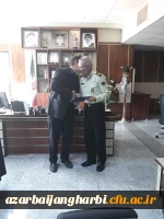 در راستای همکاریهای بین سازمانی و با حضور سرپرست دانشگاه فرهنگیان و فرمانده انتظامی استان آذربایجان غربی :

تفاهمنامه همکاریهای دوجانبه دانشگاه فرهنگیان استان آذربایجان غربی و فرماندهی انتظامی استان آذربایجان غربی مبادله گردید.