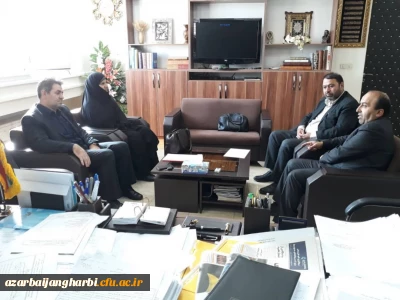 در راستای تحقق مصوبات هیئت امنای استانی:

جلسه مشترک سرپرست دانشگاه فرهنگیان استان آذربایجان غربی و رئیس سازمان مدیریت و برنامه ریزی برگزار شد