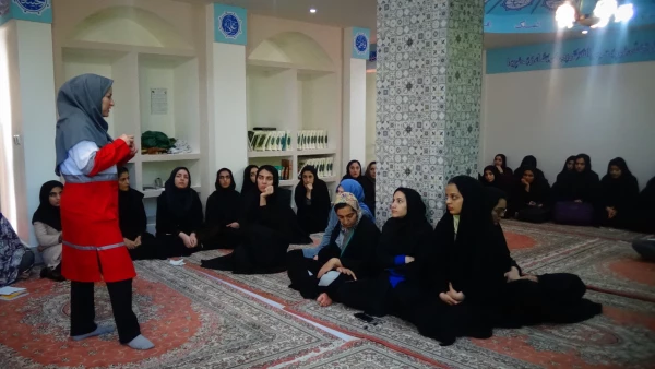 برگزاری دوره آموزشی «کمکهای اولیه » در مرکز شهید مطهری خوی