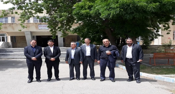 در راستای پیگیری مصوبات هیئت امنای استانی

دومین نشست مدیر امور پردیس های استان آذربایجان غربی با مدیر کل نوسازی، توسعه و تجهیز مدارس استان آذربایجان غربی برگزار شد 3