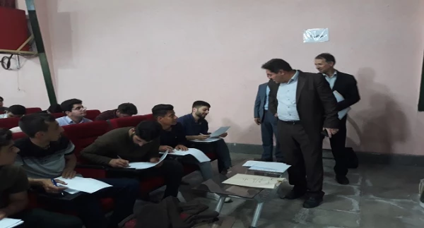 دکتر علی محمودلو سرپرست امور پردیس های استان از حوزه امتحانی پردیس شهید رجایی آذربایجان غربی بازدید نمودند 5