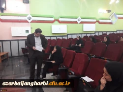 در جریان برگزاری امتحانات پایان نیمسال دوم سالتحصیلی 98-97

بازدید دکتر محمودلو و هیئت همراه از روند برگزاری امتحانات در پردیس علامه طباطبائی آذربایجان غربی 2