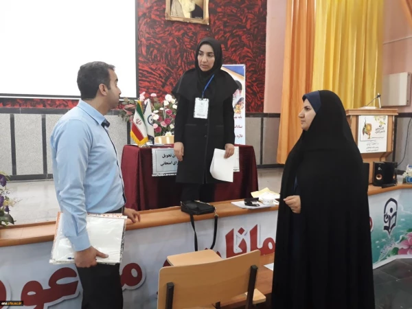 در جریان برگزاری امتحانات پایان نیمسال دوم سالتحصیلی 98-97

بازدید دکتر محمودلو و هیئت همراه از روند برگزاری امتحانات در پردیس علامه طباطبائی آذربایجان غربی 6