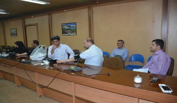 شعار سال: ( فشار خون را بدانیم و بشناسیم)

همزمان با سراسر کشور طرح ملی سلامت با بسیج کنترل فشار خون به شکل یک تحول در نظام پیشگیری کشور اکیپ کنترل فشار خون کار خود را در پردیس شهید رجایی آذربایجان غربی آغاز کرد
 4