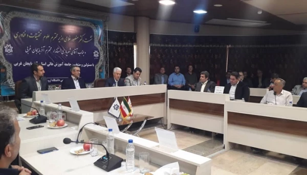 دکتر غلامی وزیر علوم ، تحقیقات و فن آوری  جذب رتبه های خوب فرصتی بی نظیر برای دانشگاه فرهنگیان می باشد